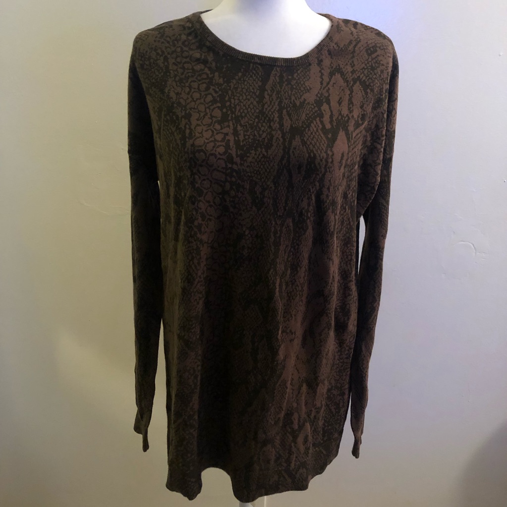 Snakeskin Pattern Pullover
